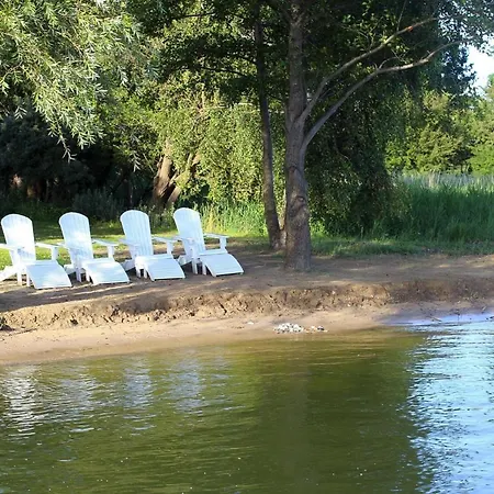 Nyaraló Ferienhaus Am Achterwasser In Luetow Lütow